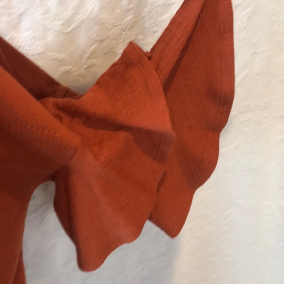 Cable & Gauge XL Burnt Orange Bell Sleeve Shirt - Picture 4 of 11